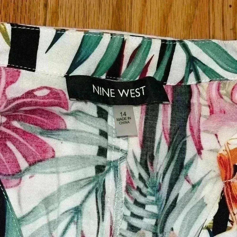 NWT Nine West Floral Stripes Ruffle Sleeves Dress Size 14 - Picture 8 of 10